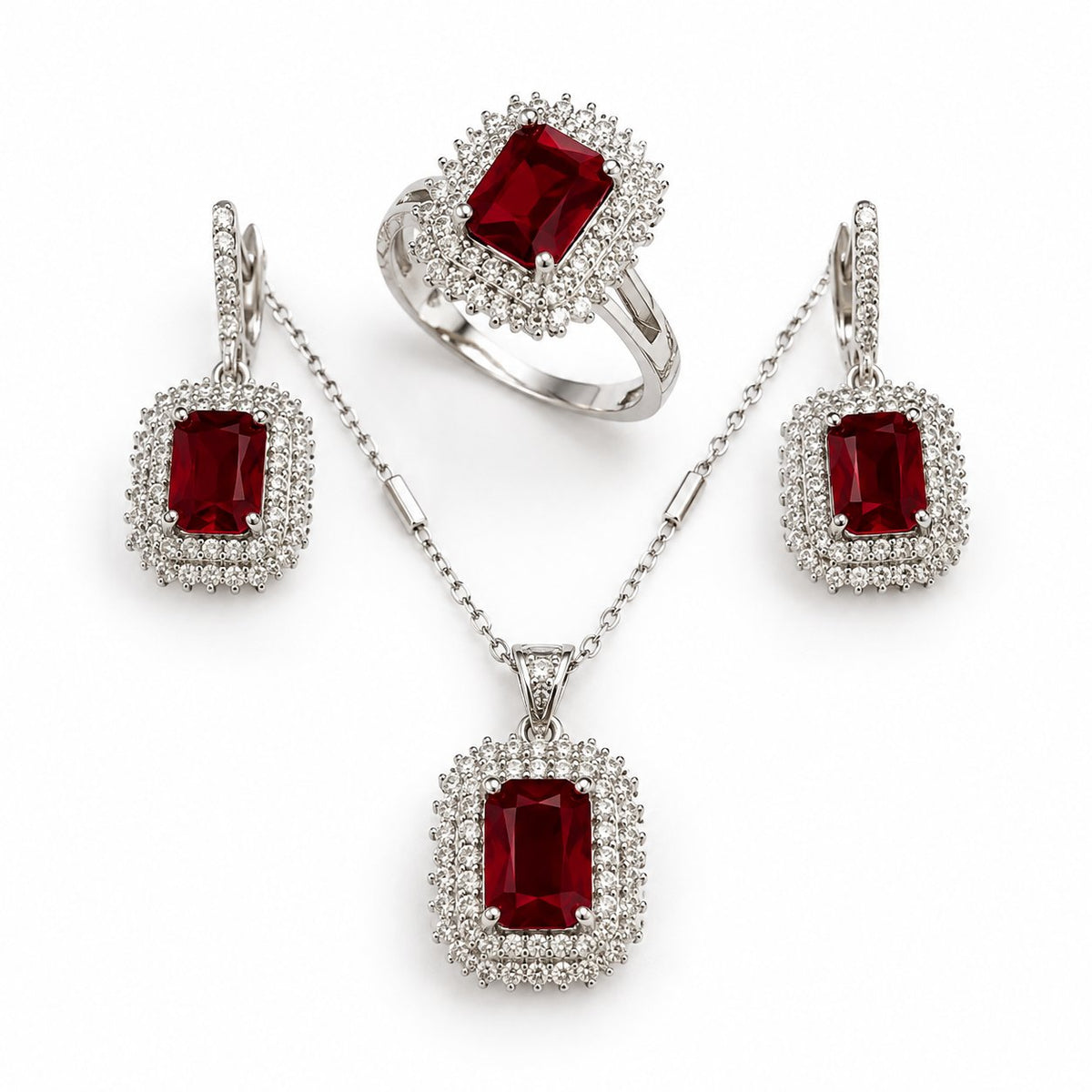 packshot — Set Bijuterii „Rubin Regal” — Colier și Cercei