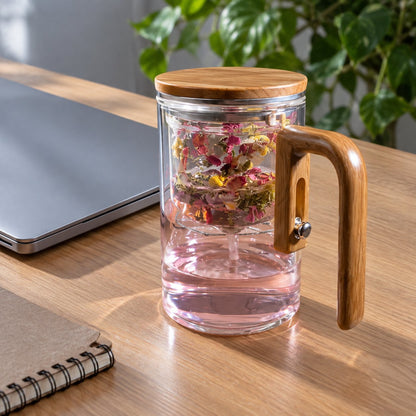 situation — Ceainic din sticlă 600 ml cu infuzor și mâner din lemn