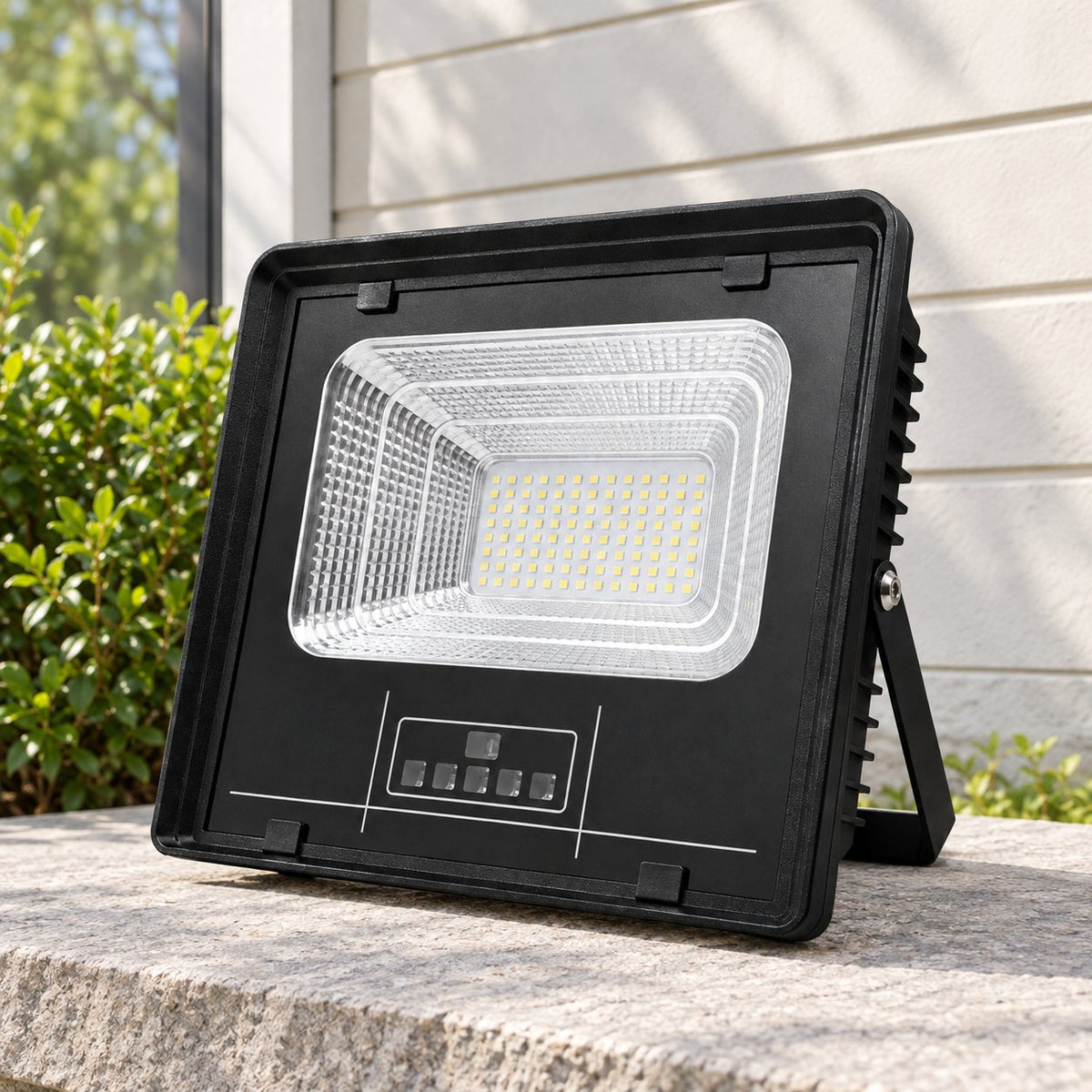 proiector-solar-led-cu-panou-separat-se-aprinde-si-1725-section1