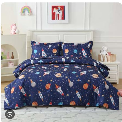 couleur Univers pentru copii — Lenjerie de pat din finet, set 4 piese, cu cearșaf cu elastic 200x230 cm